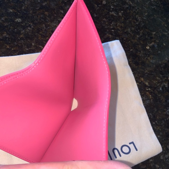 SOLD Louis Vuitton Vernis Koala Wallet - Picture 11 of 17